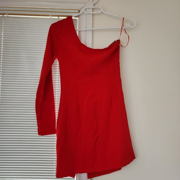 Rosalie One Shoulder Double Slit Dress In Red - Picture 4 of 4
